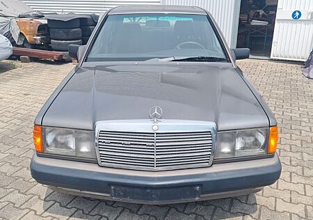 Mercedes-Benz 190 gebraucht kaufen Mercedes-Benz 190 , 2,3