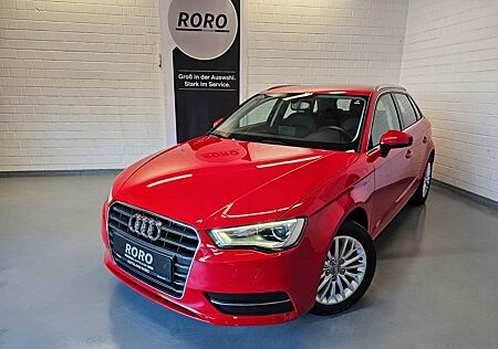 Audi A3 Sportback 1.4 TGI ambiente +TMP/AHK/Xenon
