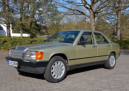 Mercedes-Benz 190 190e