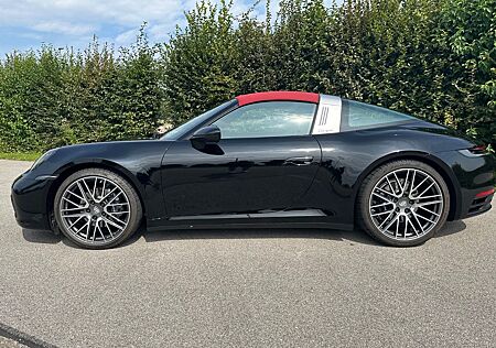 Porsche 992 Targa 4 Approved