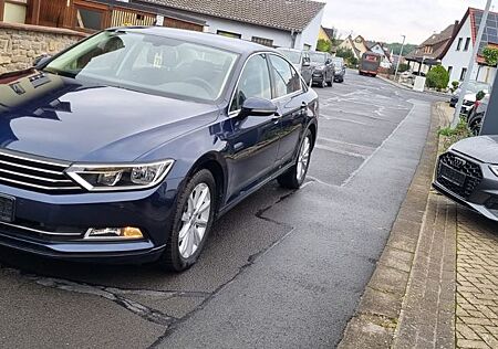 VW Passat Volkswagen 1.6 TDI BMT Comfortline AHK schwenkbar
