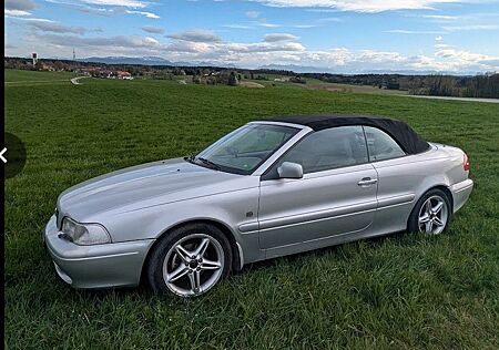 Volvo C70 2.4T Cabriolet Baujahr 1999 · 213.000 km