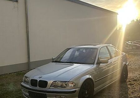 BMW 330i E46 Limousine - TÜV neu
