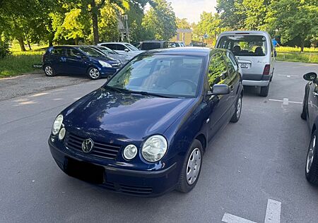 VW Polo Volkswagen 1.2 Basis Basis