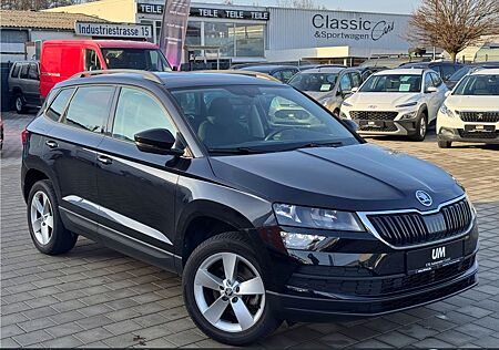 Skoda Karoq Ambition 1.5 TSI/NAVI/CARPLAY/KEYLESS/PDC
