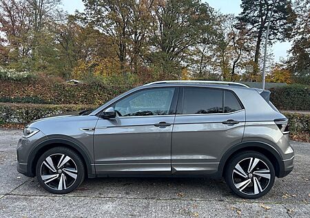 VW T-Cross Volkswagen 1.0 TSI OPF 85kW DSG R-LINE 8x bereift