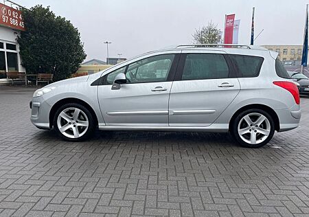 Peugeot 308 SW Platinum 155 THP Panoramadach Navi