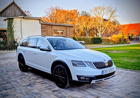Skoda Octavia 1.8 TSI DSG 4x4 Scout 62.000 km