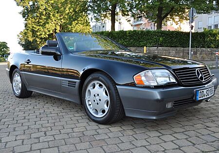 Mercedes-Benz SL 280 mit Hardtop