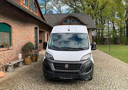 Fiat Ducato Grossr.-Kasten 33 L4H2/AUTOMATIK/NAVI