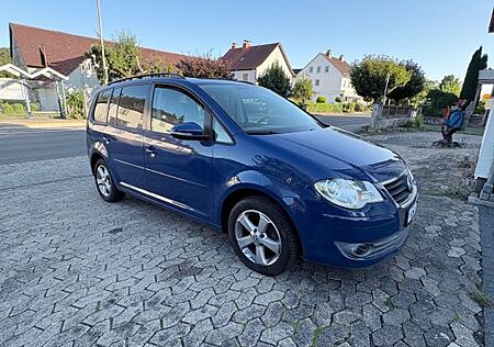 VW Touran Volkswagen 1.4 TSI 103kW -