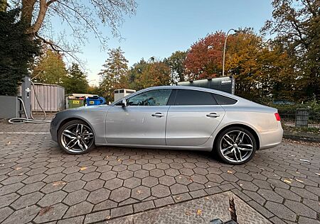 Audi A5 2.0 TDI, 19Zoll Autom. TÜV , Ahk, keyless Go