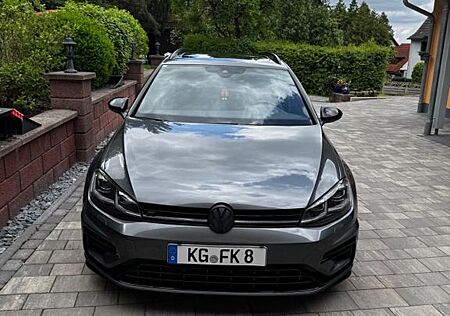 VW Golf Volkswagen 2.0 TSI OPF DSG 4MOTION R Variant R