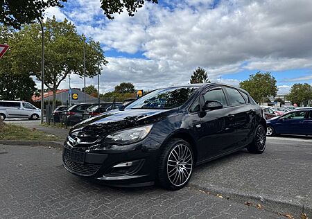 Opel Astra J Lim. 5-trg. Selection