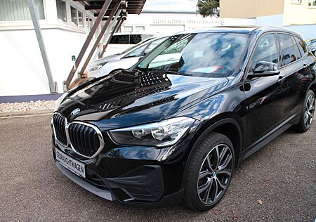 BMW X1 sDrive18d/Autom/Navip/Klimaa/PDC/Multi/19"
