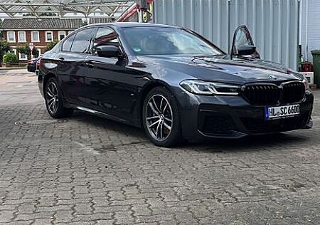 BMW 530d M Paket Lim. Scheckheft Vollaustattung