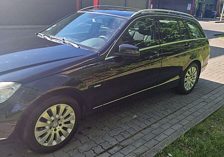 Mercedes-Benz C 180 Motor Überholt bei 220Tkm