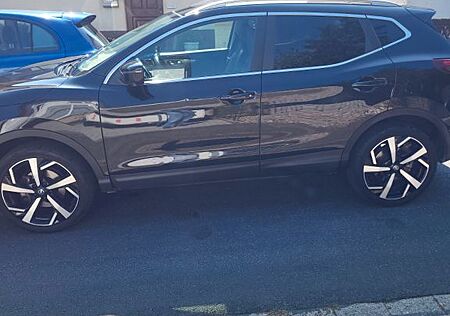 Nissan Qashqai 1.3 DIG-T Tekna Tekna