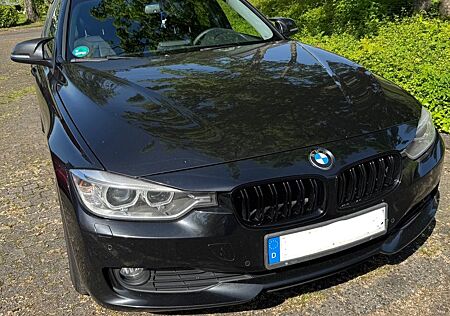 BMW 320d -