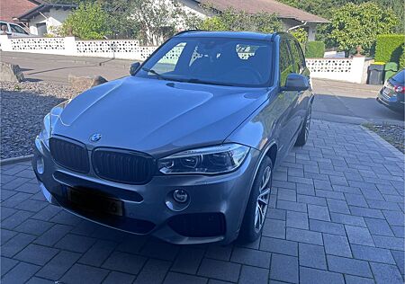 BMW X5 xDrive40d - M Individual Vollleder
