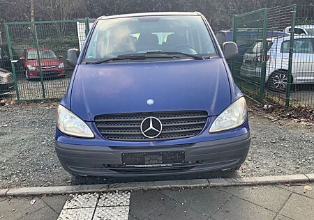 Mercedes-Benz Vito Kombi 111 CDI lang Schaltgetriebe 9 sitze K
