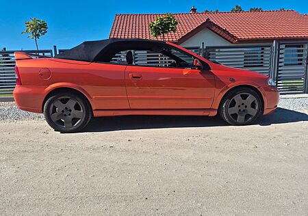 Opel Astra Cabrio 2.0 Turbo -