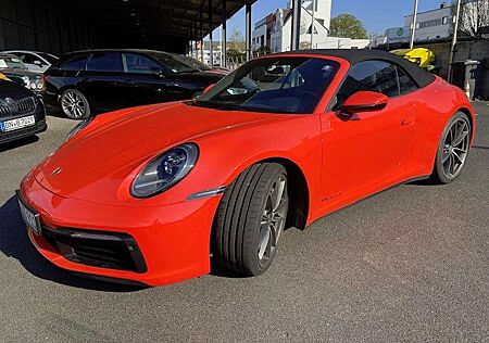 Porsche 992 PZ-Scheckheft APPROVED bis 08.2025