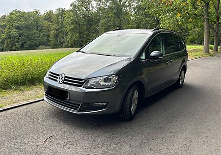 VW Sharan Volkswagen 2.0 TDI 4MOT BMotion Tech Comfortline...