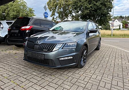 Skoda Octavia Combi RS Automatik Alcantara Tüv 26
