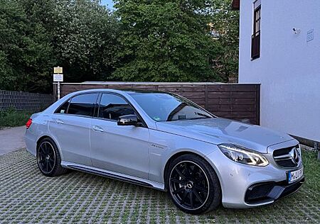 Mercedes-Benz E 63 AMG 4MATIC