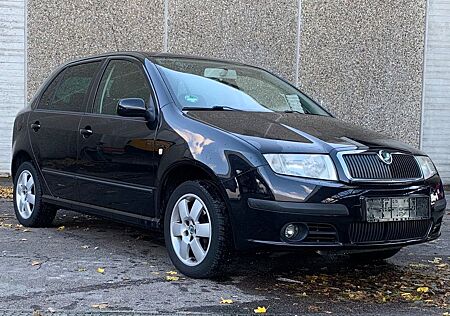 Skoda Fabia Style TÜV/ALUFELGEN/SERVICE NEU