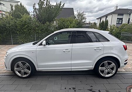Audi Q3 2.0 TDI quattro S tronic *S-Line*