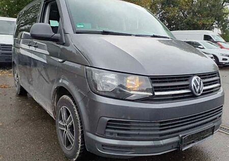 VW T6 Multivan Volkswagen Trend.*DSG*KAMERA*7-SiTZE*AHK*NAVi