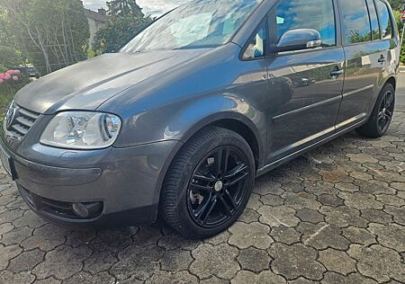VW Touran Volkswagen 2.0 TDI 125 kW DPF Goal Goal