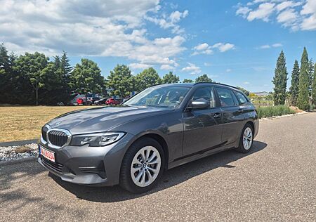BMW 330 Baureihe 3 Touring d Advantage