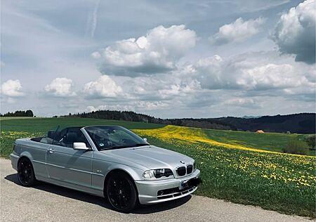 BMW 325Ci -