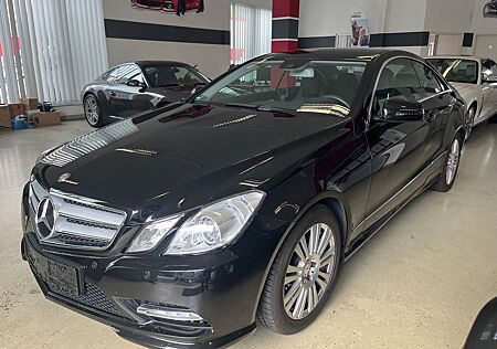 Mercedes-Benz E 350 E -Klasse Coupe CGI AMG Line Int.