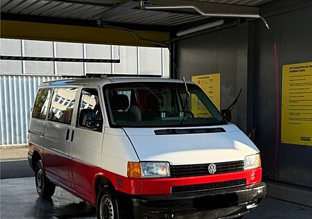 VW T4 Kombi Volkswagen T4 ACV Standheizung, Solar, TÜV neu, 230V Camper