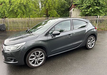 DS Automobiles DS4 Crossback