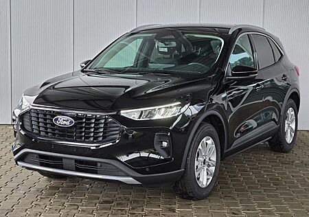 Ford Kuga Titanium 1.5 Ecoboost 150 PS 6MT / Navi / P