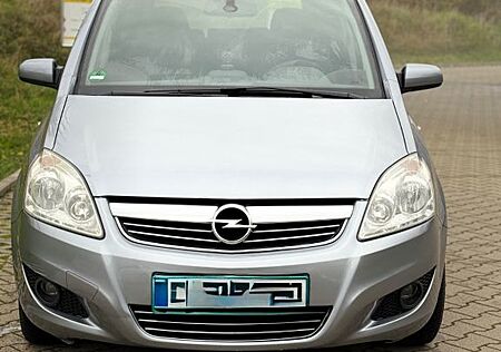 Opel Zafira 1.8 -