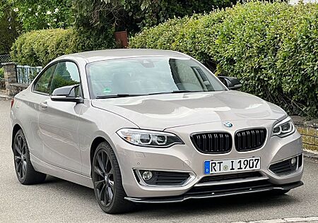 BMW 228i Coupé Luxury Line mit 306PS!!!