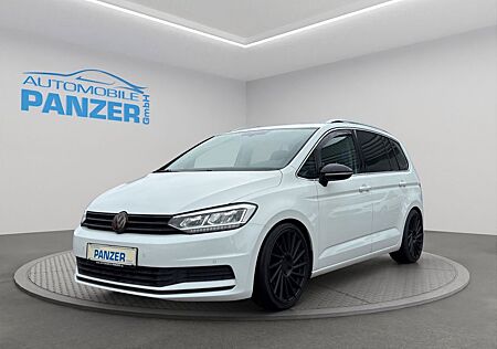 Volkswagen Touran 2.0 TDI LED AHK Massage Applink Kamera Co