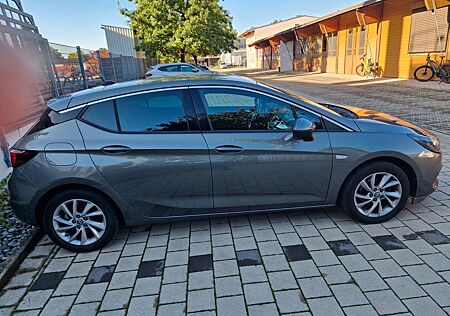 Opel Astra 1.2 Edition