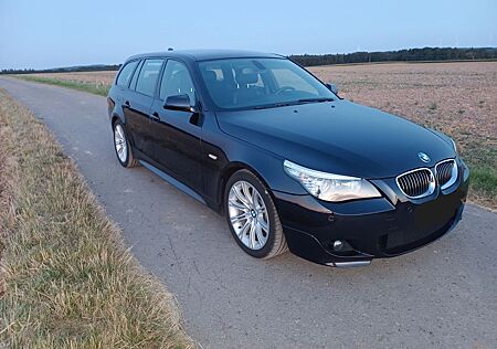 BMW 530i Touring M-Paket Edition Sport AHK Navi Prof