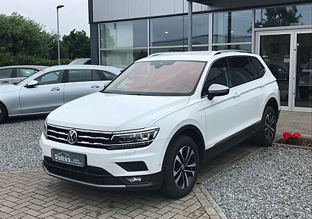 VW Tiguan Allspace Volkswagen 2.0 TDI United LED AHK 360° HUD