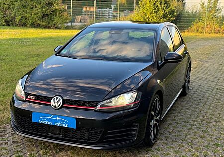 VW Golf Volkswagen VII Lim. GTI Performance 1HAND-LEDER-KAMERA