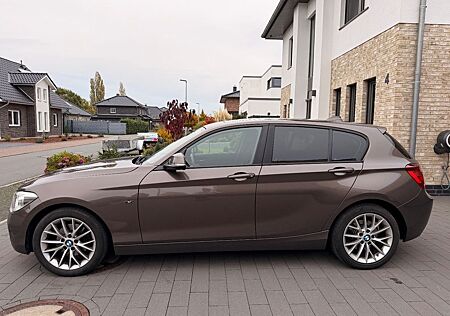 BMW 120d Autm. Sport Line, Navi, Leder, Xenon uvm.