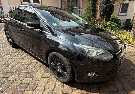 Ford Focus 1,6 EcoBoost 110kW Titanium Titanium
