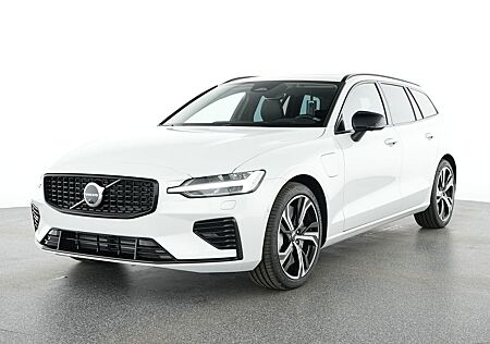 Volvo V60 T8 Ultra Dark Recharge Plug-In Hybrid AWD